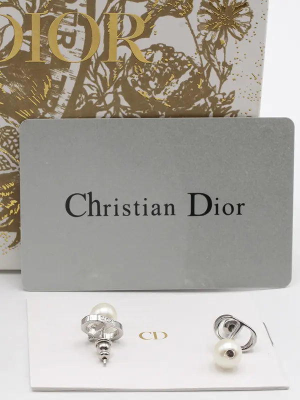 حلق ديور لوقو قولد سنقل بيرل حلق dior