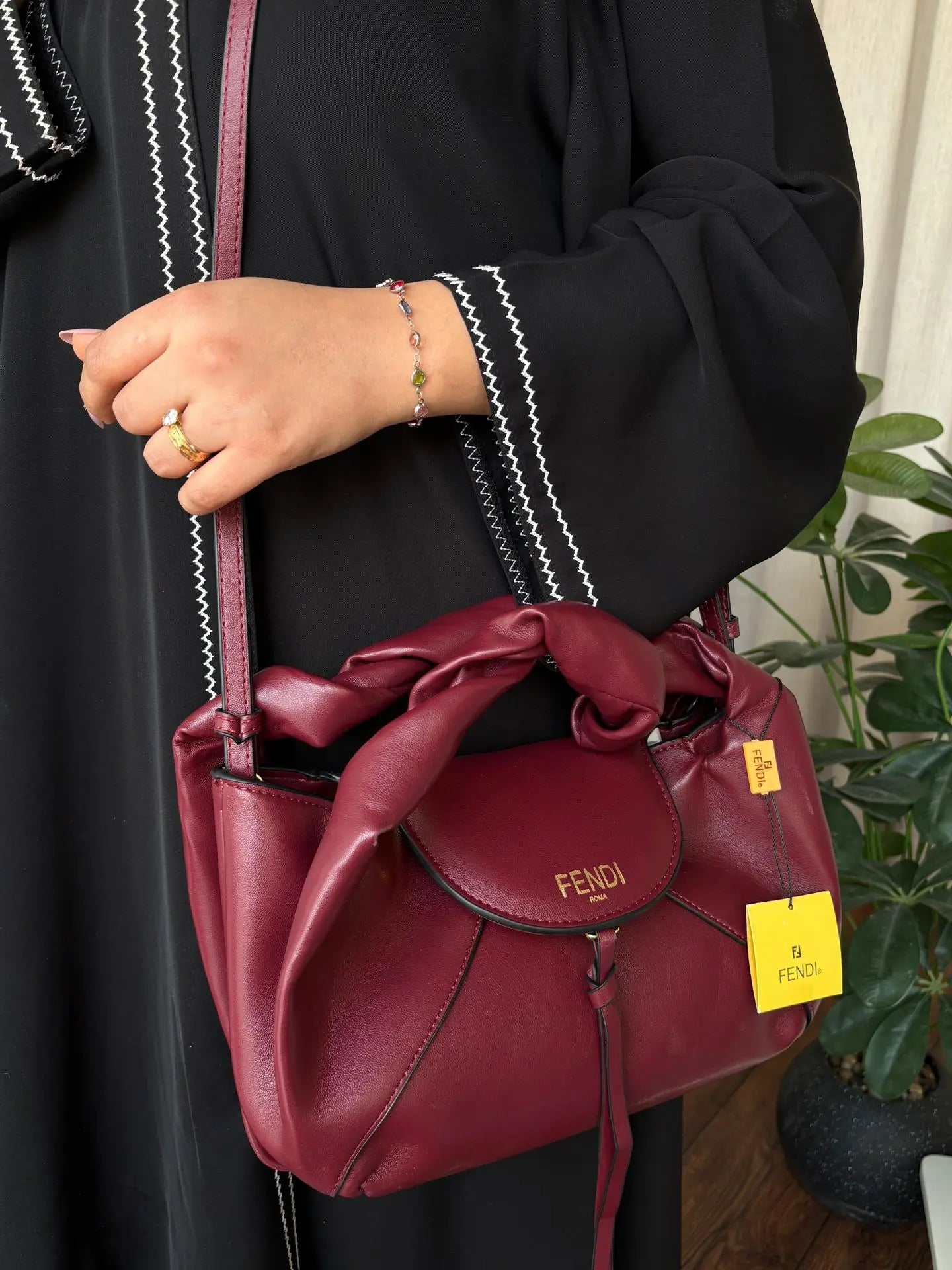 شنطة فندي فنديغرافي الماستر شنط وحقائب fendi bags