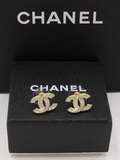 حلق شانيل 549 حلق chanel ذهبي