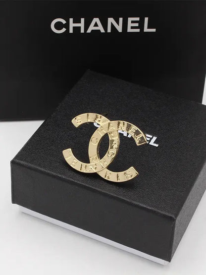 بروش شانيل 221 بروش chanel