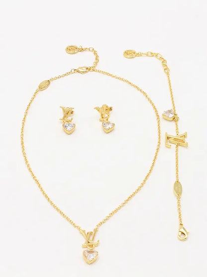 طقم لويس فيتون ماستر لوقو 3 قطع اطقم louis vuitton