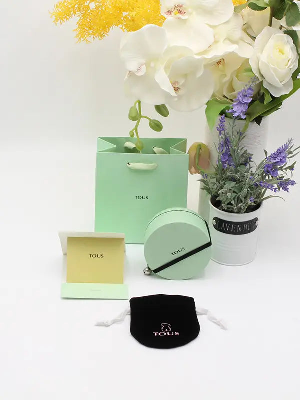 ملحقات توس اخضر هدايا دبدوب