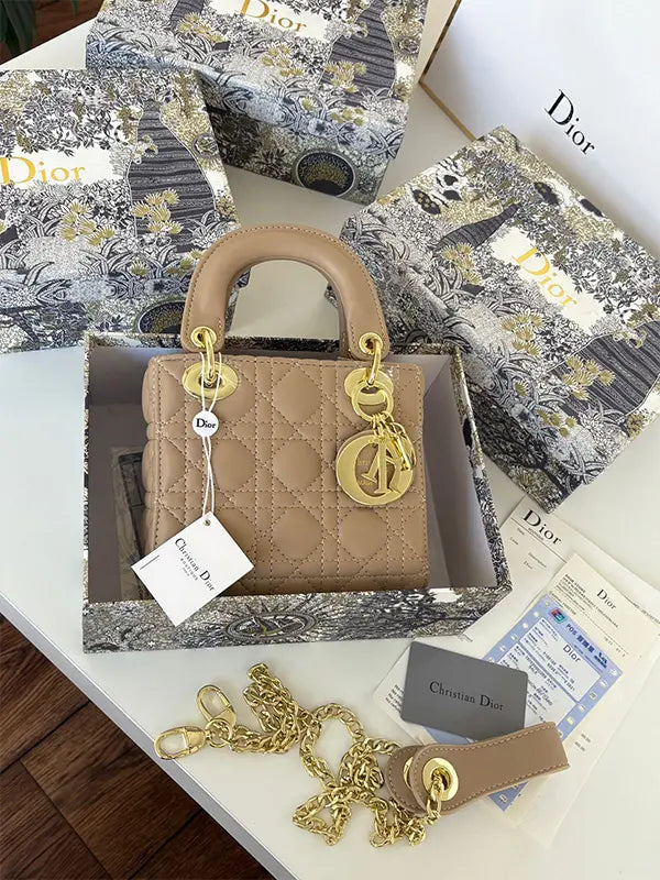 شنطة ديور الماستر شنط وحقائب dior bags