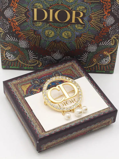 بروش ديور الجديد بروش dior