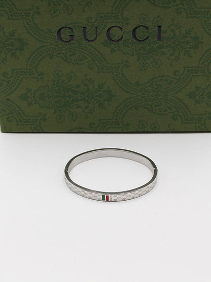 اسوارة قوتشي فضي اسواره gucci دائري مقاس 5.5 سم