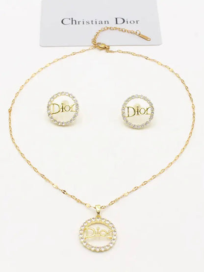 طقم ديور ناعم 2 قطع اطقم dior