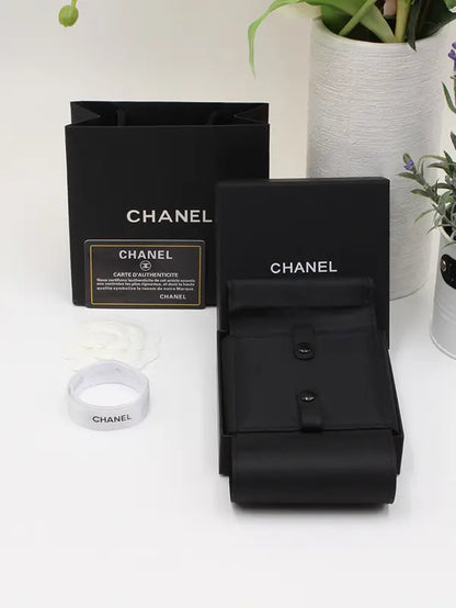 ملحقات شانيل للاكسسوارات 5 قطع وردة هدايا chanel
