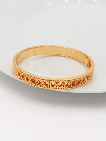 غوايش ديور اسواره dior