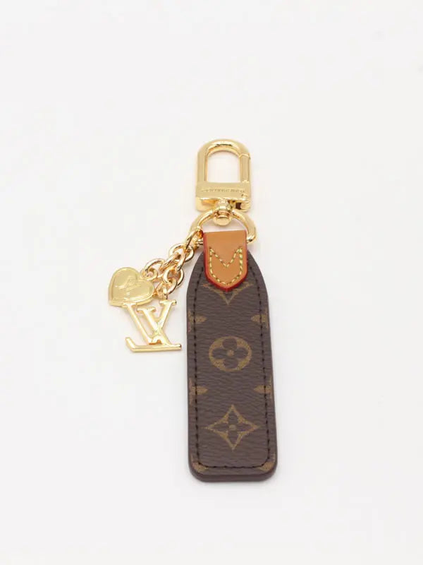 ميدالية لويس فيتون 241 ميدالية louis vuitton
