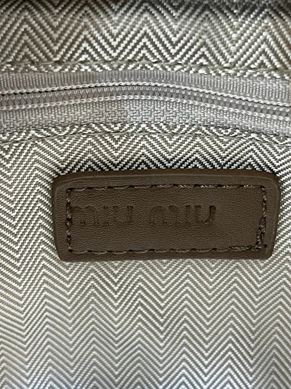 شنطة ميوميو مودرن شنط وحقائب miumiu bags