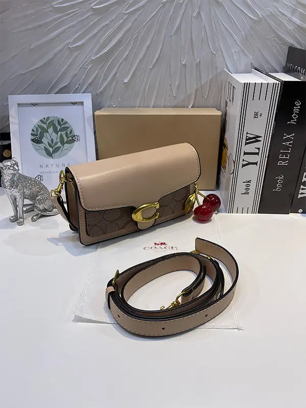 شنطة كوتش كلورز سمول سايز شنط وحقائب coach bags