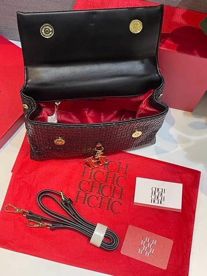 شنطة سي اتش الجديد ماستر شنط وحقائب CH