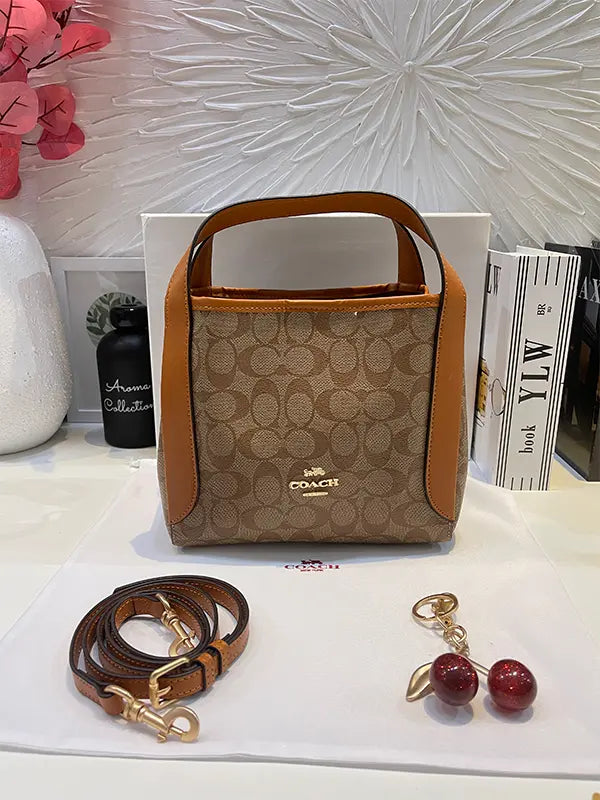 شنطة كوتش بالوان متعدده شنط وحقائب coach bags جملي