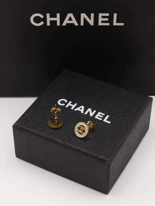 حلق شانيل كريستال صغير 527 حلق chanel