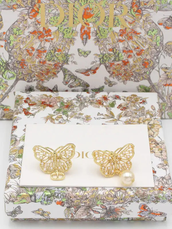 حلق ديور لولو فراشه 617 ماستر حلق dior ذهبي
