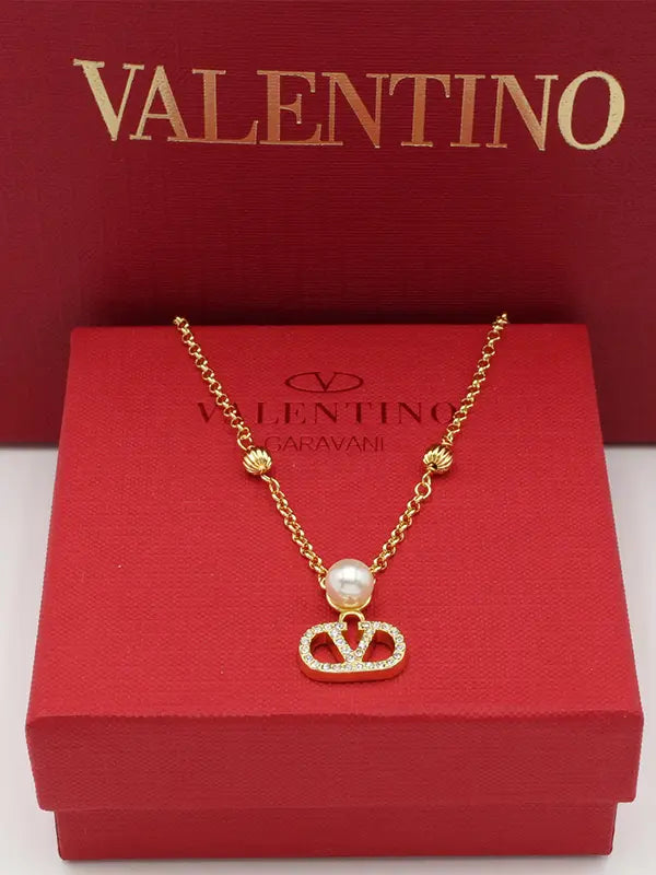 سلسال فالنتينو لوقو 657 سلسال VALENTINO ذهبي