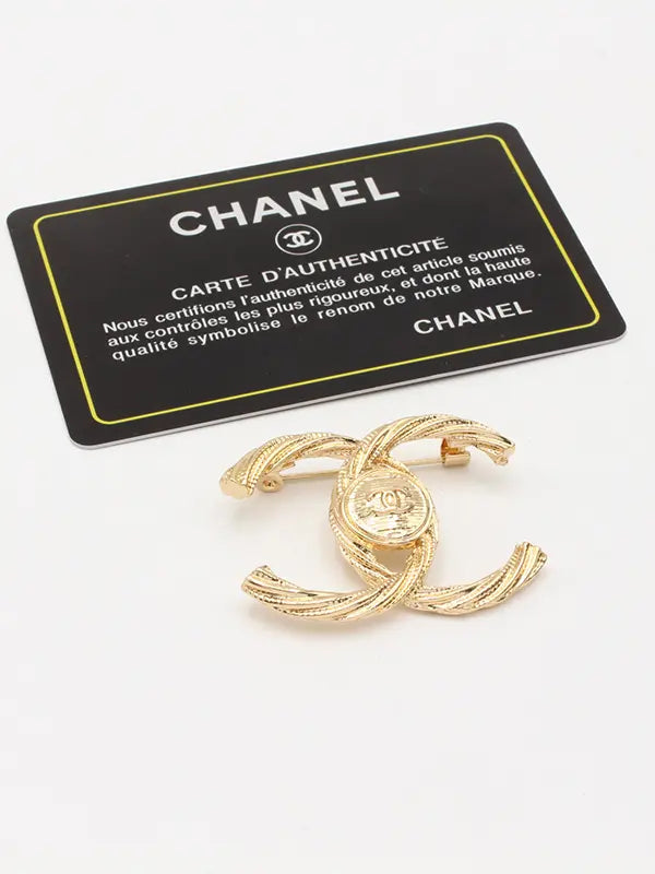 بروش شانيل 218 بروش chanel