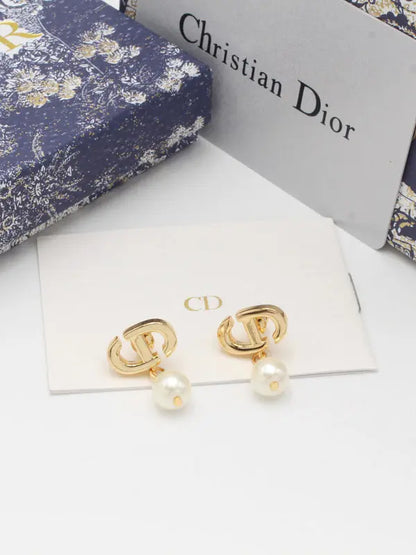حلق ديور الجديد 677 ماستر حلق dior