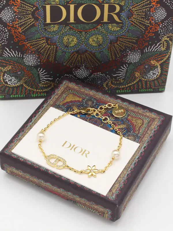 اسواره ديور وذ فلاور بيرل لوقو اسواره dior