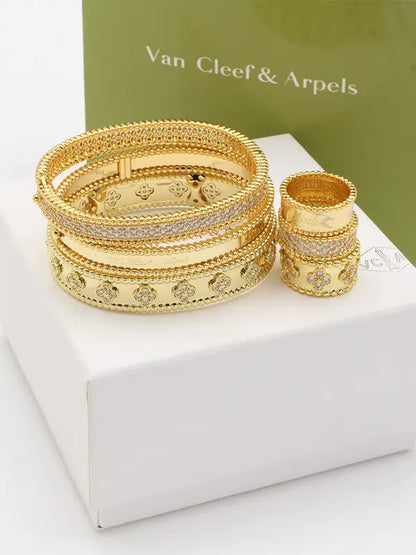 مجموعه اساور وخواتم فان كليف مرصعة زركون ماستر اسواره van cleef