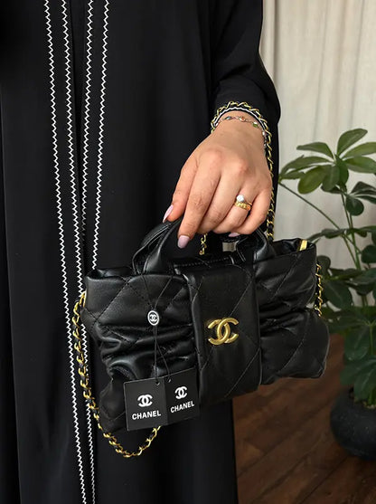 شنطة شانيل فيونكة الجديده