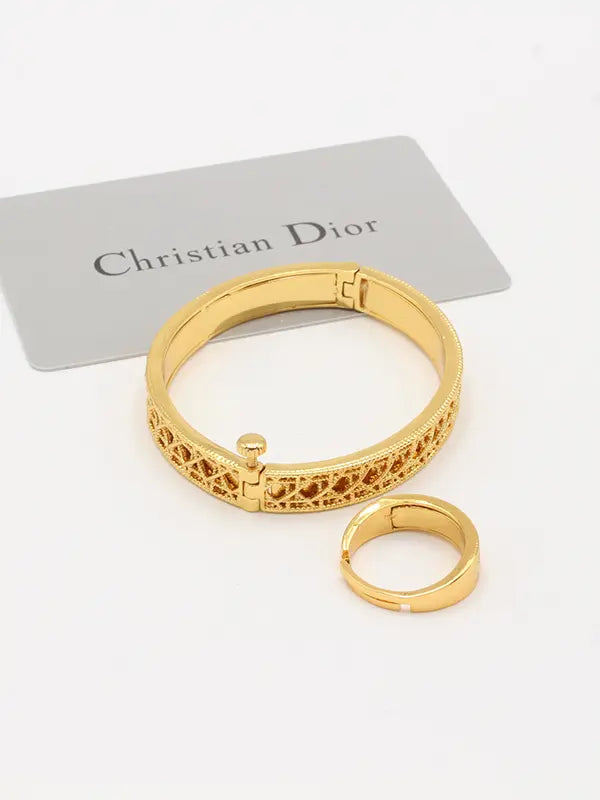 اساور ديور الهبه مع الخاتم مقاس صغير اسواره dior