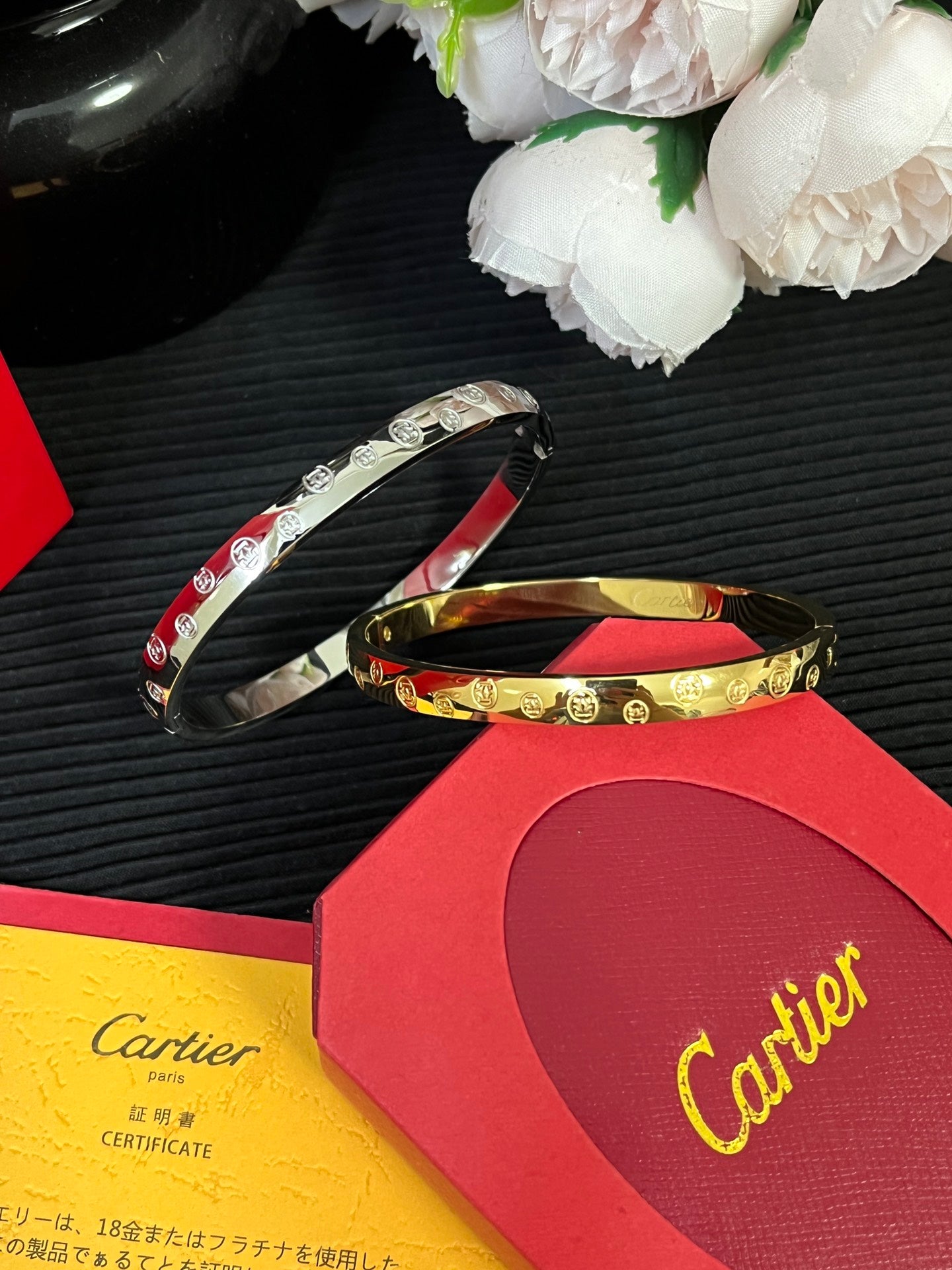 اسواره كارتير لوقو SLIM اسواره CARTIER