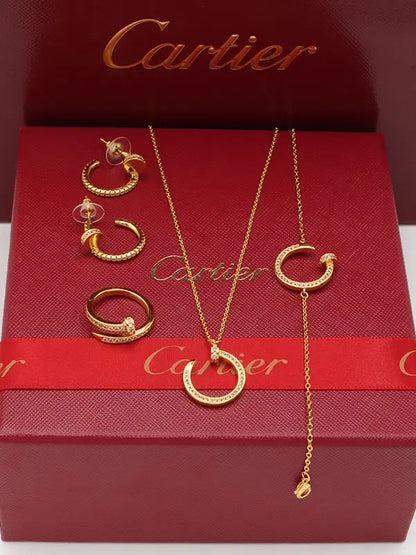 طقم كارتير مسمار ناعم 3 قطع زركون اطقم CARTIER ذهبي