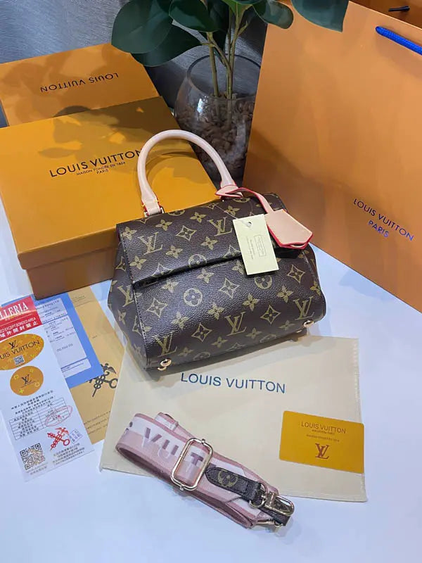 شنطة لويس فيتون الجديد ماستر 82 شنط وحقائب louis vuitton bags