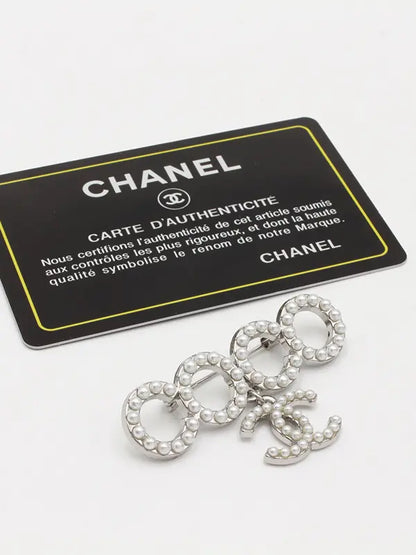 بروش شانيل 223 بروش chanel