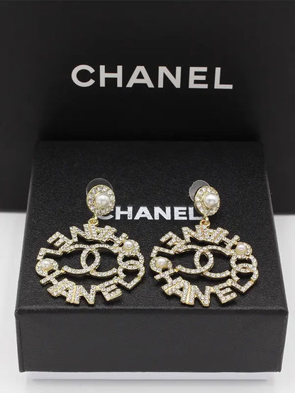 حلق شانيل كبير لولو وكريستال لوقو حلق chanel ذهبي
