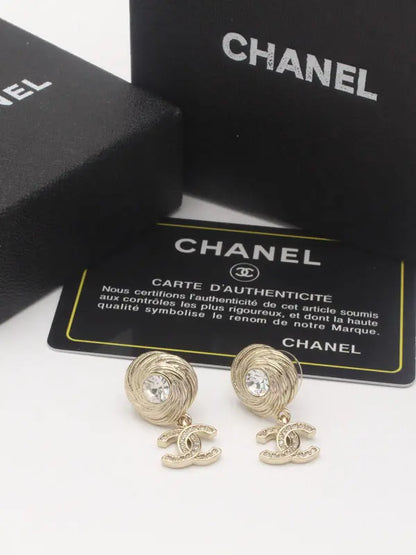 حلق شانيل انتيك 667 حلق chanel ذهبي