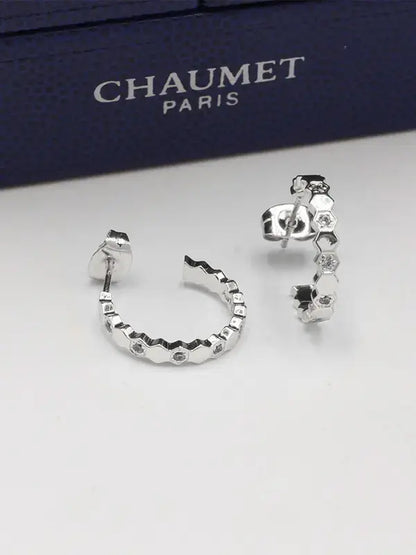 حلق شومية مدور صغير زركون ماستر حلق chaumet