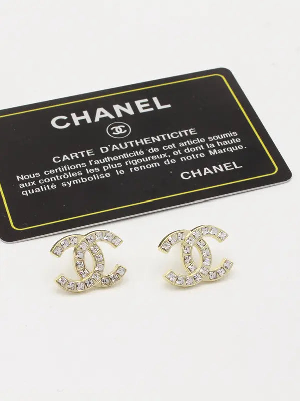 حلق شانيل 557 حلق chanel ذهبي