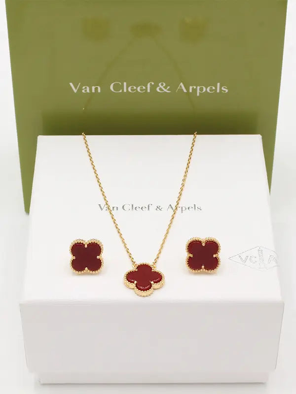 طقم فان كليف لوقو ناعم 689 اطقم van cleef عنابي ذهبي