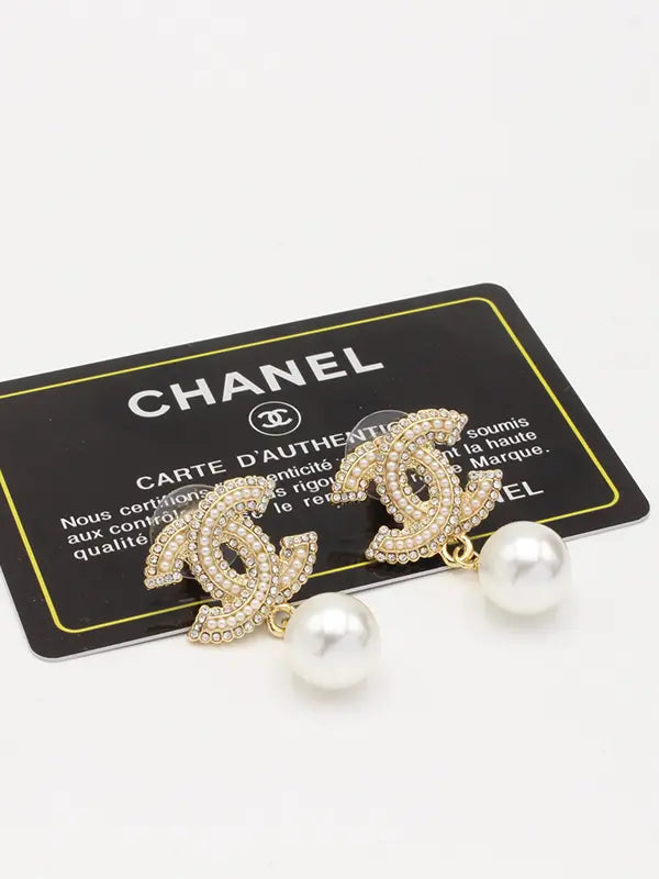حلق شانيل 551 حلق chanel