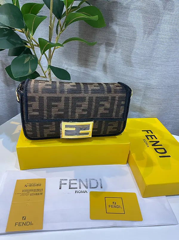 شنطة فندي صغيره شنط وحقائب fendi bags
