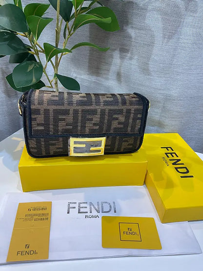 شنطة فندي صغيره شنط وحقائب fendi bags