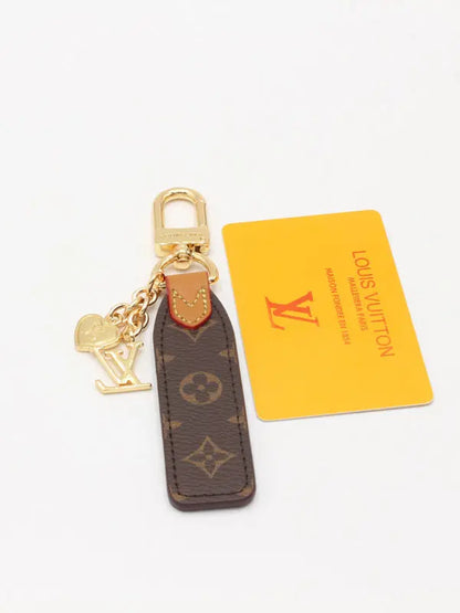 ميدالية لويس فيتون 241 ميدالية louis vuitton