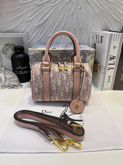 شنطة ديور صغيره الوان متعدده شنط وحقائب dior bags