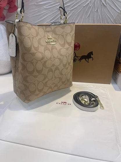 شنطة كوتش ماستر ميديوم شنط وحقائب coach bags