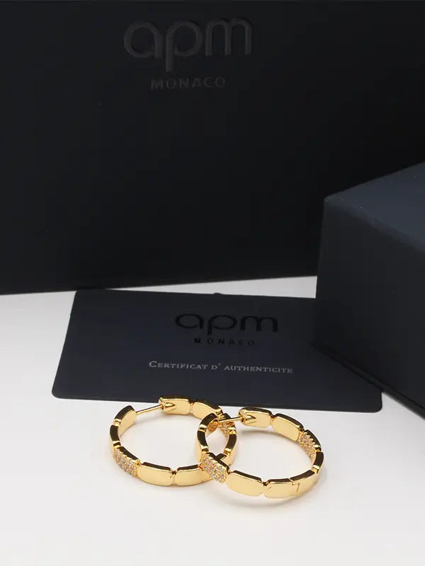 حلق اي بي ام الجديد هاف زركون وسط لوقو حلق APM ذهبي