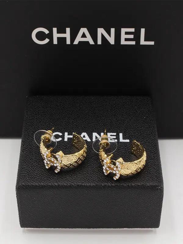 حلق شانيل 558 حلق chanel