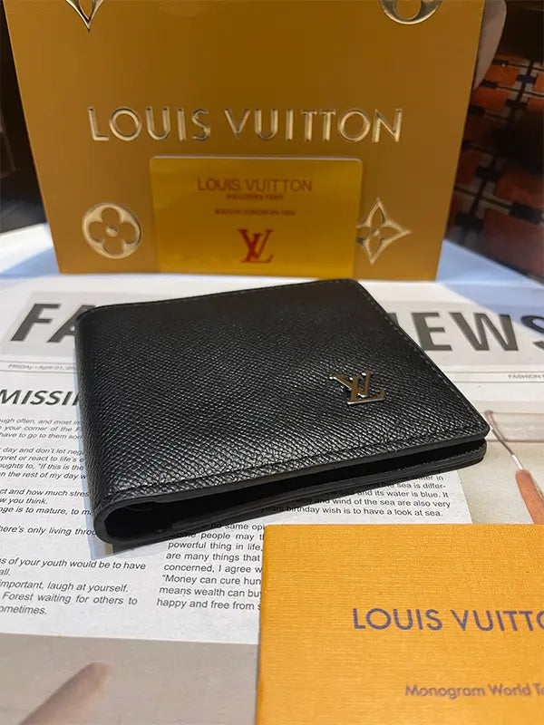 بوك لويس فيتون 319 محافظ louis vuitton bags