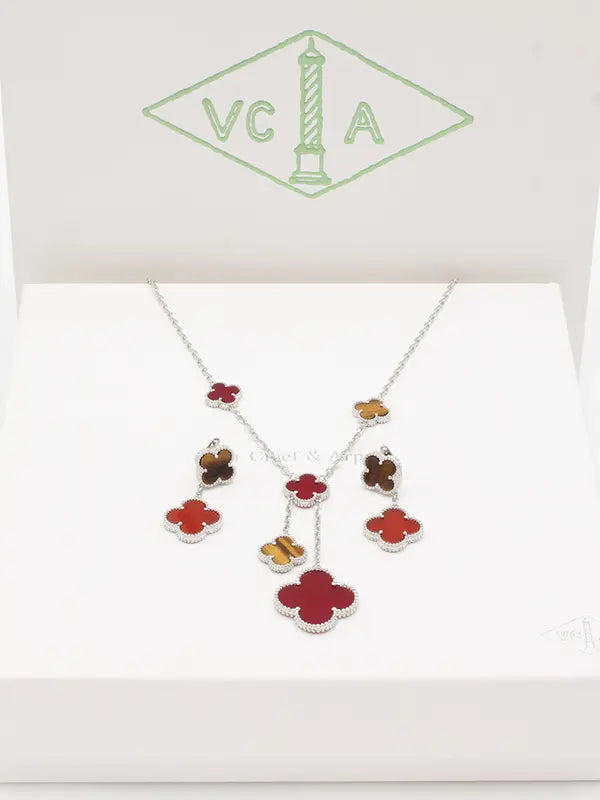 طقم فان كليف بندنتس فلاور ماستر اطقم van cleef ملون فضي