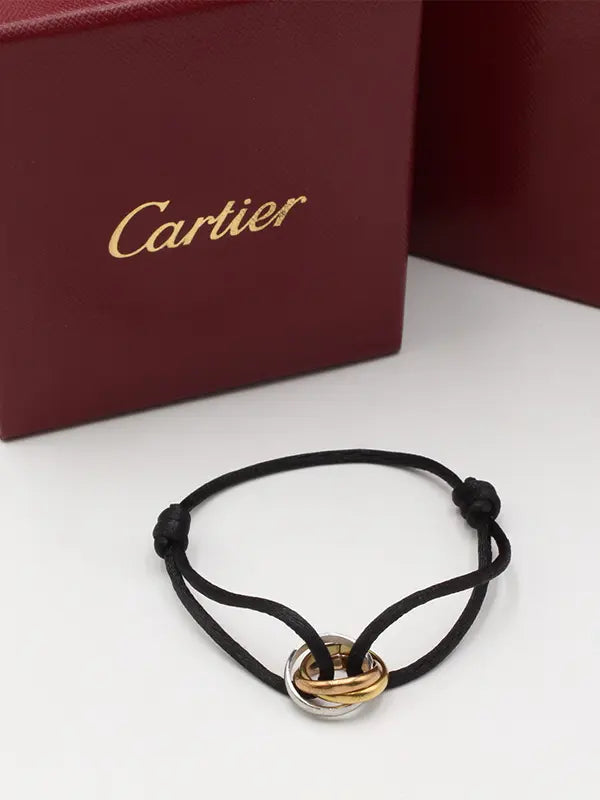 اسواره كارتير ترينيتي وسط اسواره CARTIER