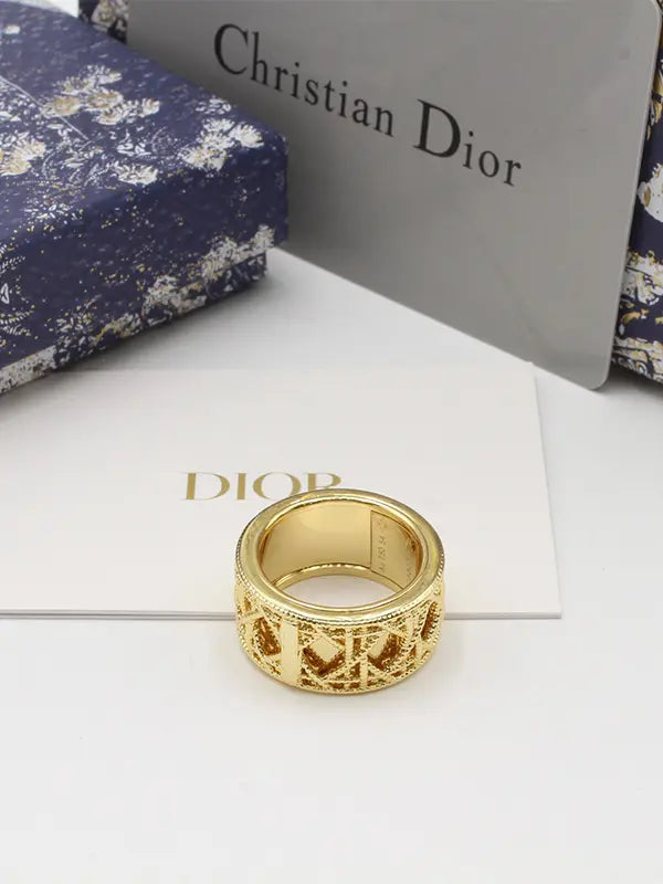 خاتم ديور ماستر الهبة خواتم dior