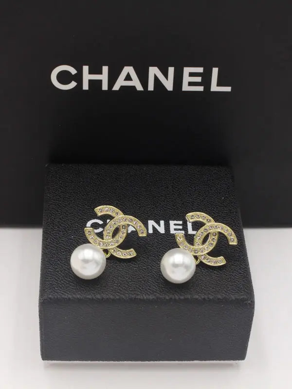 حلق شانيل الجديد 719 حلق chanel