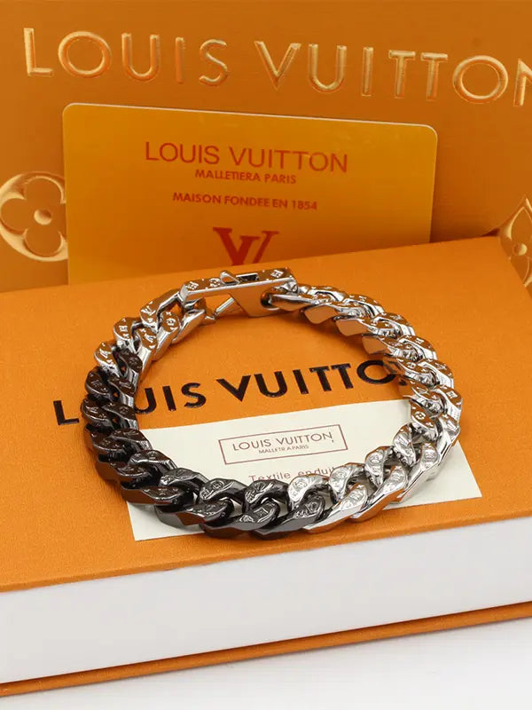 اساور لويس فيتون رجالي هاي سلفر اند بلاك مقاس 21 اسواره louis vuitton