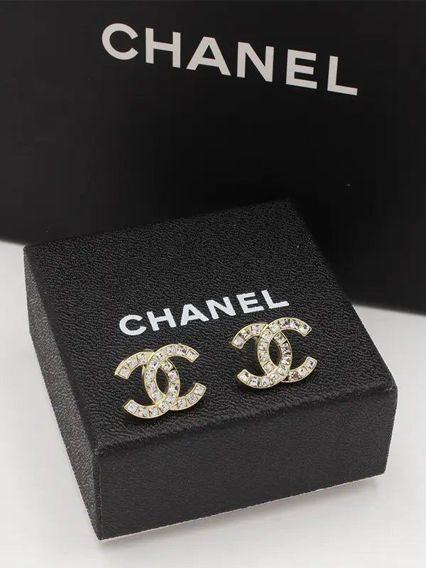 حلق شانيل 557 حلق chanel